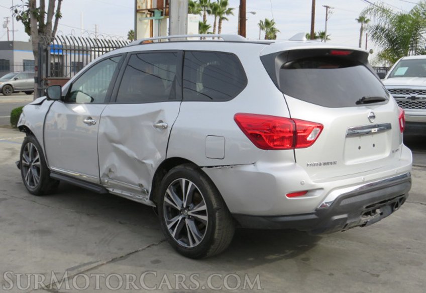 2020 Nissan Pathfinder - Image 10