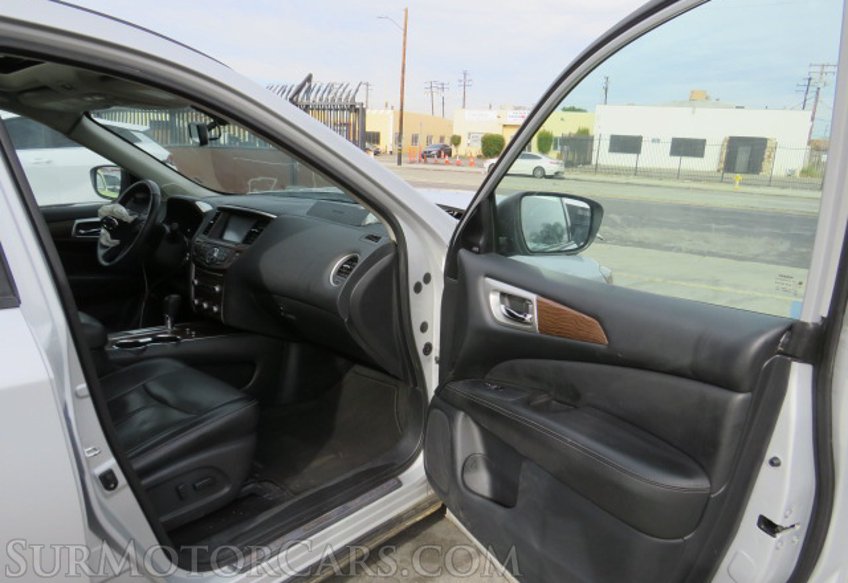 2020 Nissan Pathfinder - Image 22