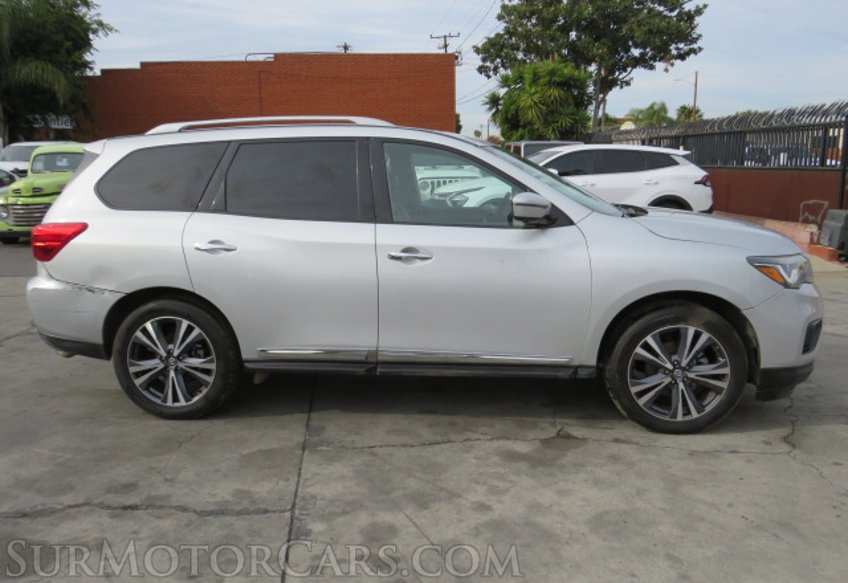 2020 Nissan Pathfinder - Image 5