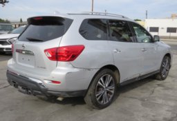 2020 Nissan Pathfinder - Image 9