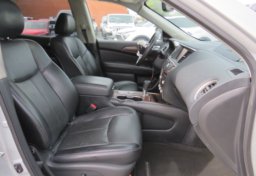 2020 Nissan Pathfinder - Image 27