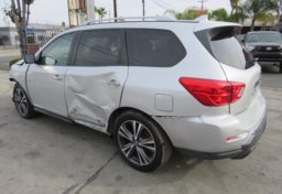 2020 Nissan Pathfinder - Image 8