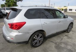 2020 Nissan Pathfinder - Image 7