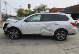 2020 Nissan Pathfinder - Image 6