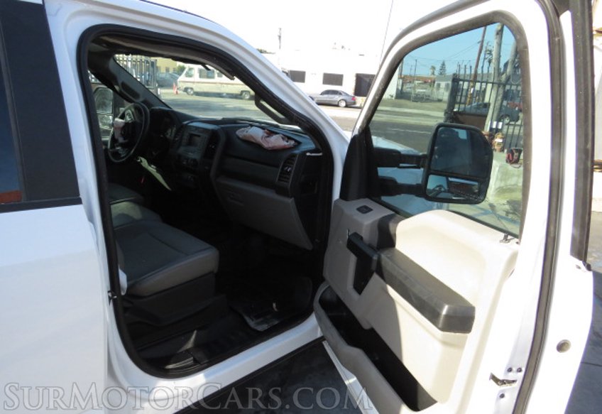 2020 Ford Super Duty F-350 SRW - Image 20