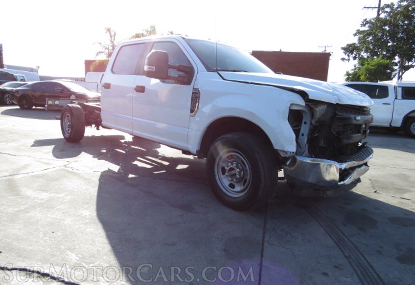 2020 Ford Super Duty F-350 SRW - Image 2