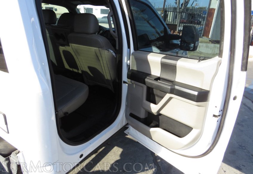 2020 Ford Super Duty F-350 SRW - Image 24