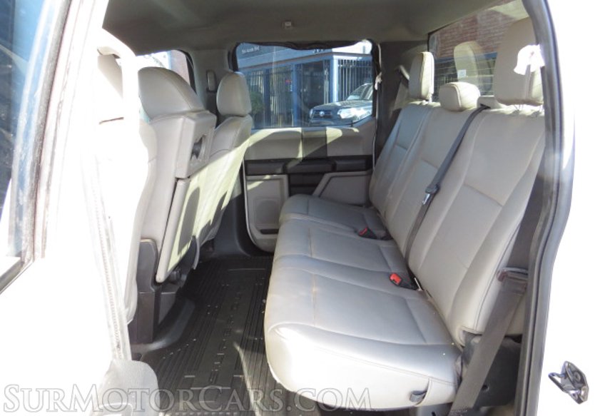 2020 Ford Super Duty F-350 SRW - Image 28