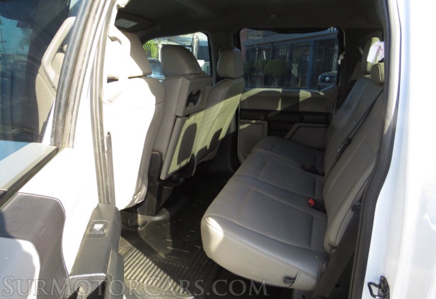 2020 Ford Super Duty F-350 SRW - Image 26