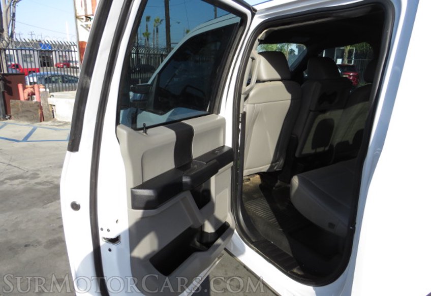 2020 Ford Super Duty F-350 SRW - Image 23