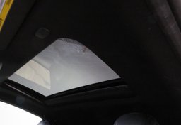 2018 Infiniti Q60 - Image 37