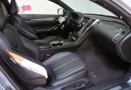 2018 Infiniti Q60 - Image 25