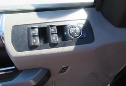 2019 Ford F-150 - Image 36