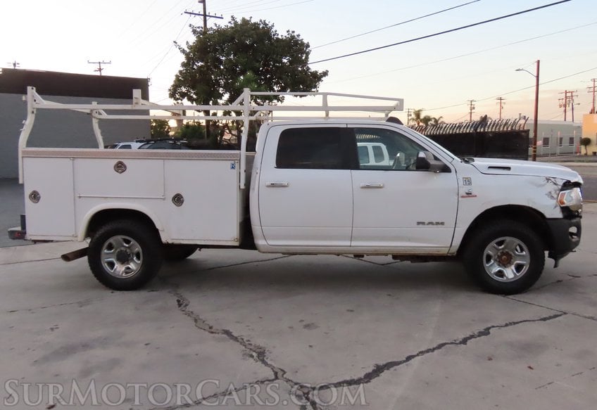 2019 Ram 3500 Big Horn - Image 10