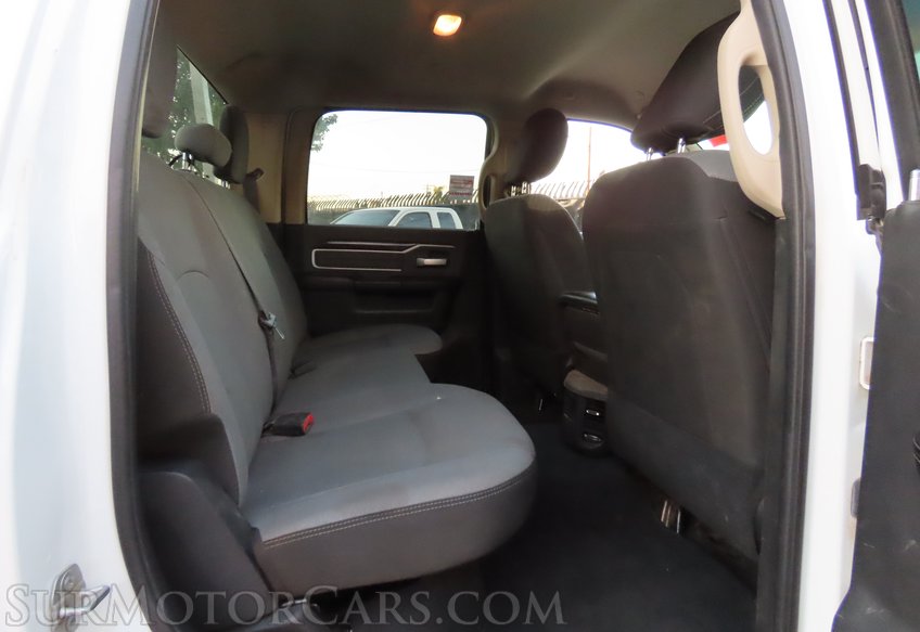 2019 Ram 3500 Big Horn - Image 32