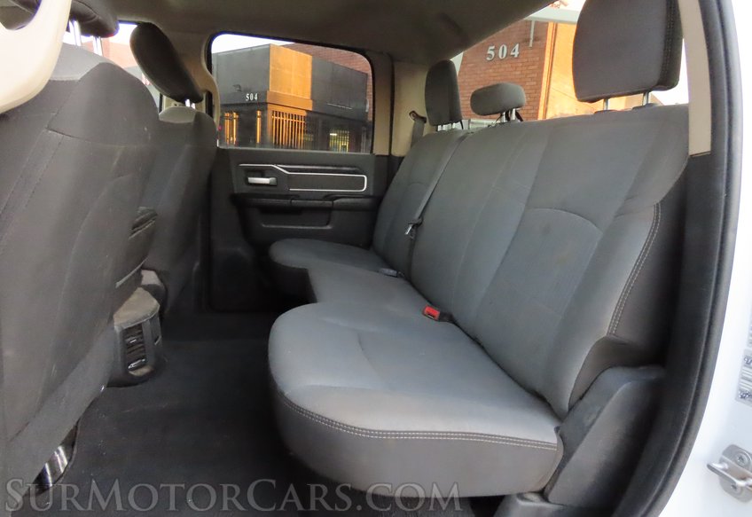 2019 Ram 3500 Big Horn - Image 33