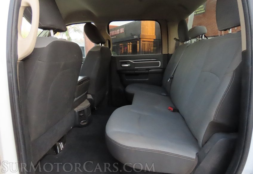 2019 Ram 3500 Big Horn - Image 31