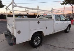 2019 Ram 3500 Big Horn - Image 8