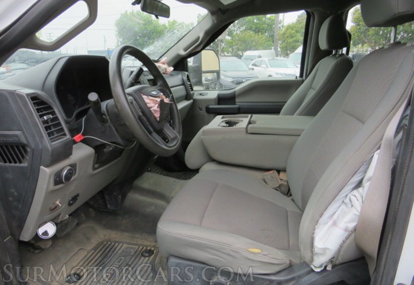 2018 Ford Super Duty F-250 SRW - Image 19