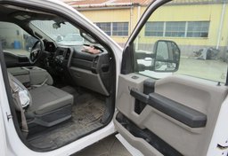 2018 Ford Super Duty F-250 SRW - Image 27