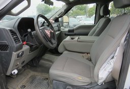 2018 Ford Super Duty F-250 SRW - Image 19