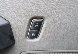 2018 Ford Super Duty F-250 SRW - Image 38