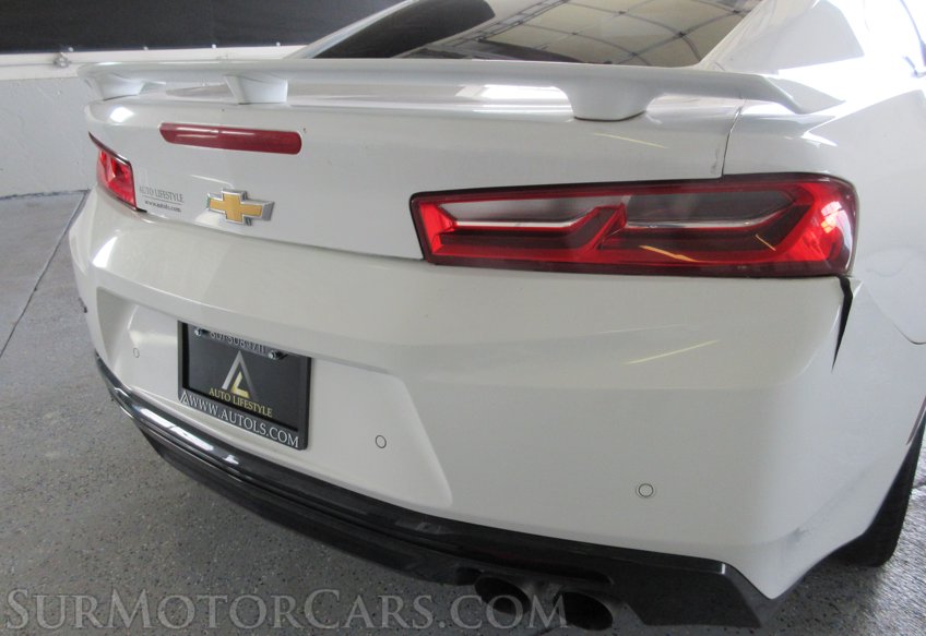 2017 Chevrolet Camaro - Image 16