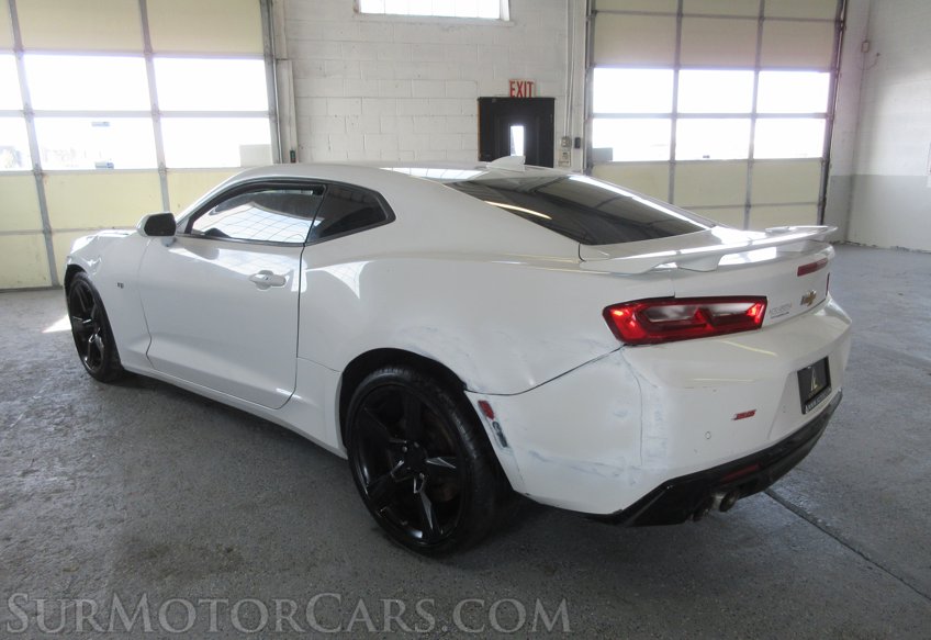 2017 Chevrolet Camaro - Image 5