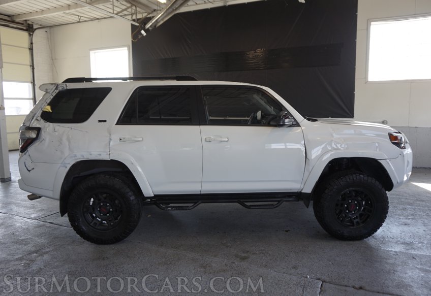2018 Toyota 4Runner - Image 10