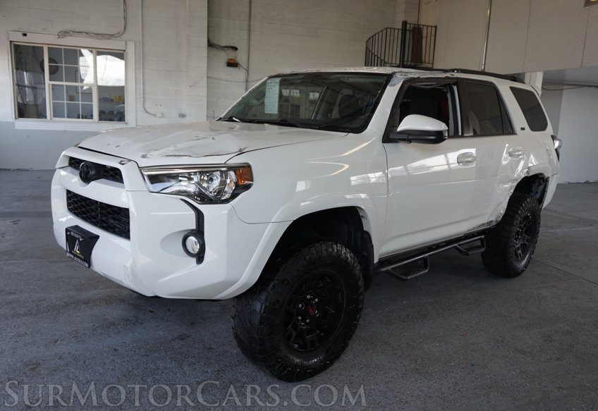 2018 Toyota 4Runner - Image 3