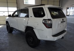 2018 Toyota 4Runner - Image 8