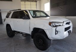 2018 Toyota 4Runner - Image 2