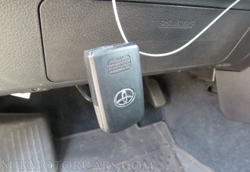 2023 Toyota Tacoma - Image 36