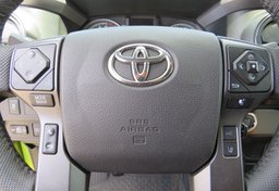 2023 Toyota Tacoma - Image 39