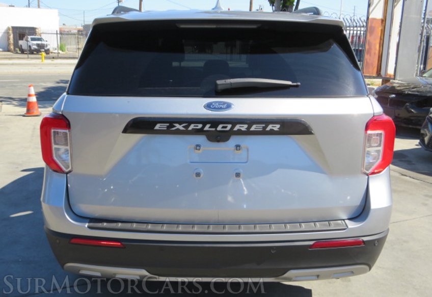 2020 Ford Explorer - Image 10