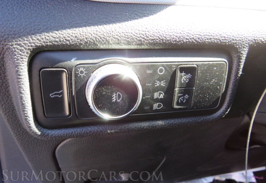 2020 Ford Explorer - Image 37