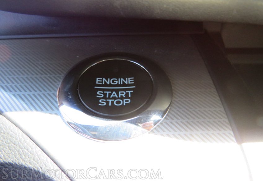 2020 Ford Explorer - Image 35