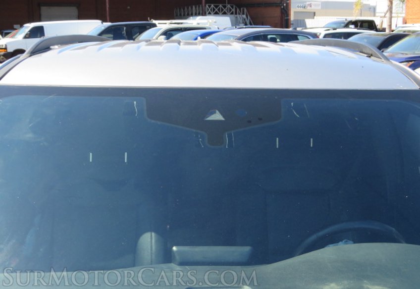 2020 Ford Explorer - Image 13