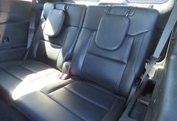 2020 Ford Explorer - Image 30