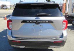 2020 Ford Explorer - Image 10