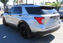 2020 Ford Explorer - Image 8