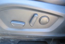 2020 Ford Explorer - Image 38