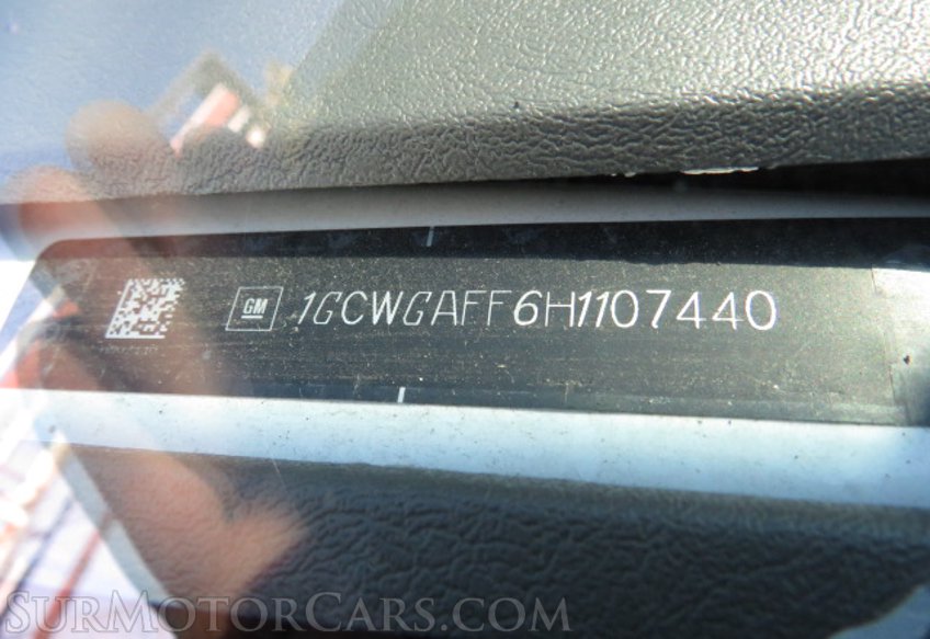 2017 Chevrolet Express Cargo Van - Image 35