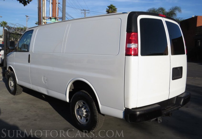 2017 Chevrolet Express Cargo Van - Image 7