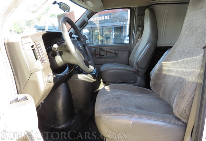 2017 Chevrolet Express Cargo Van - Image 24