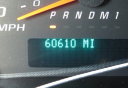 2017 Chevrolet Express Cargo Van - Image 27