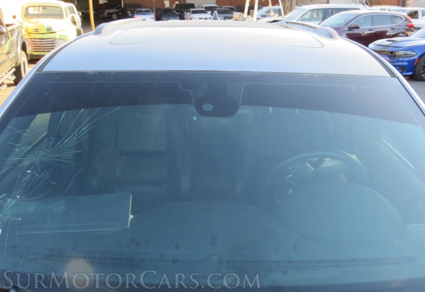 2017 Jeep Grand Cherokee - Image 12