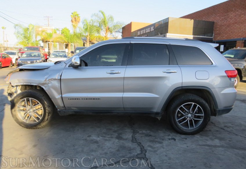 2017 Jeep Grand Cherokee - Image 5