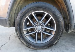 2017 Jeep Grand Cherokee - Image 19