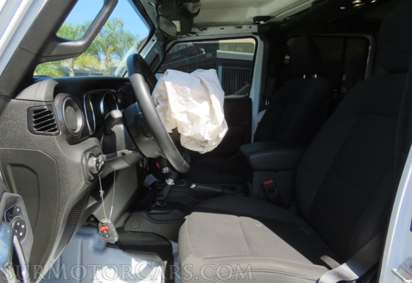 2020 Jeep Wrangler Unlimited - Image 24